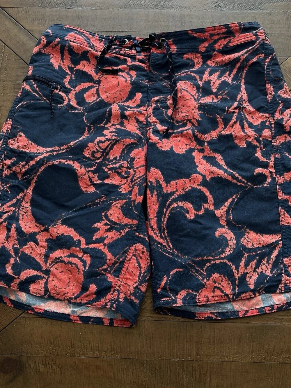 Patagonia Baroque Floral Drawstring Hybrid Boardshorts Men's SZ W33